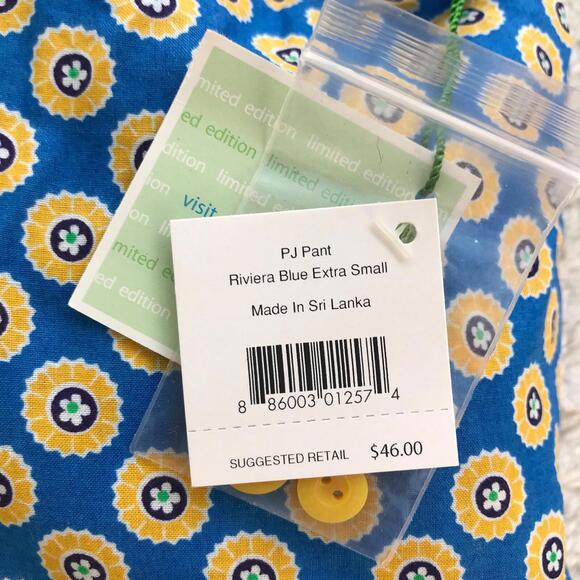 NWT Vera Bradley - Riviera blue cotton PJ pants in tote bag, size XS - Picture 1 of 7